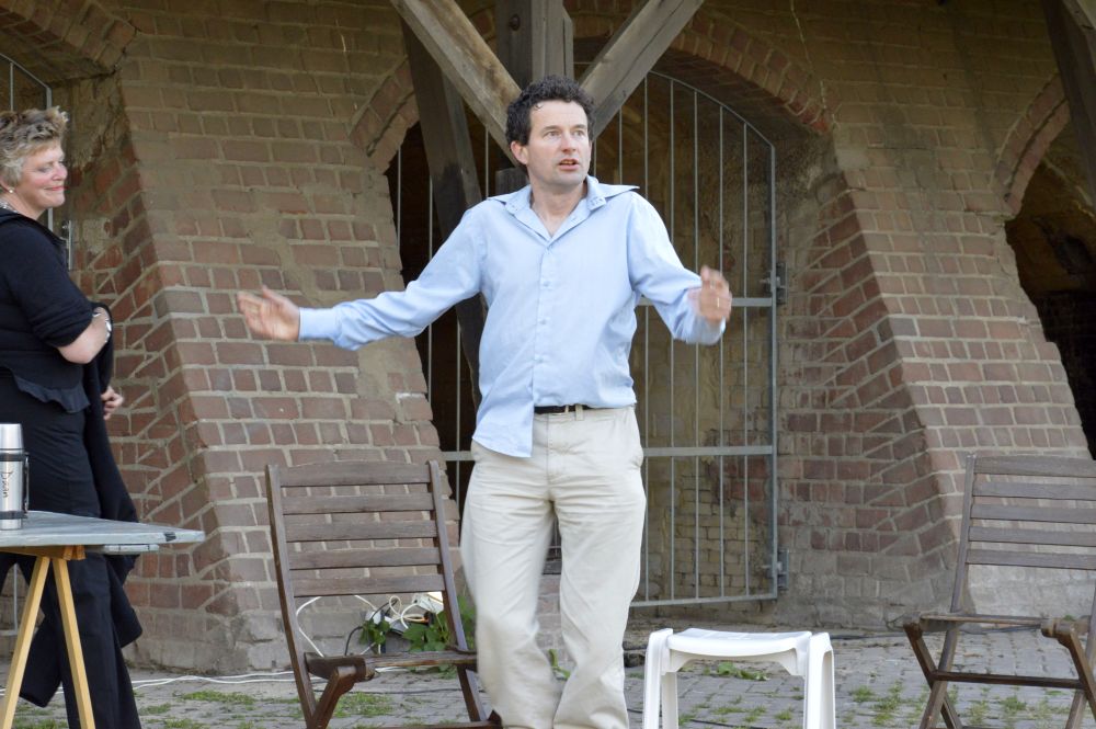 Impressie 12 voorstelling Diplodocus Deks