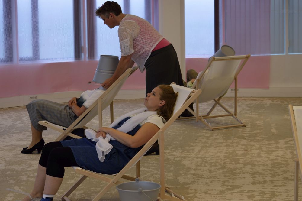 Impressie 13 voorstelling De Laatste Avond  & Gif  & Noorderzon 