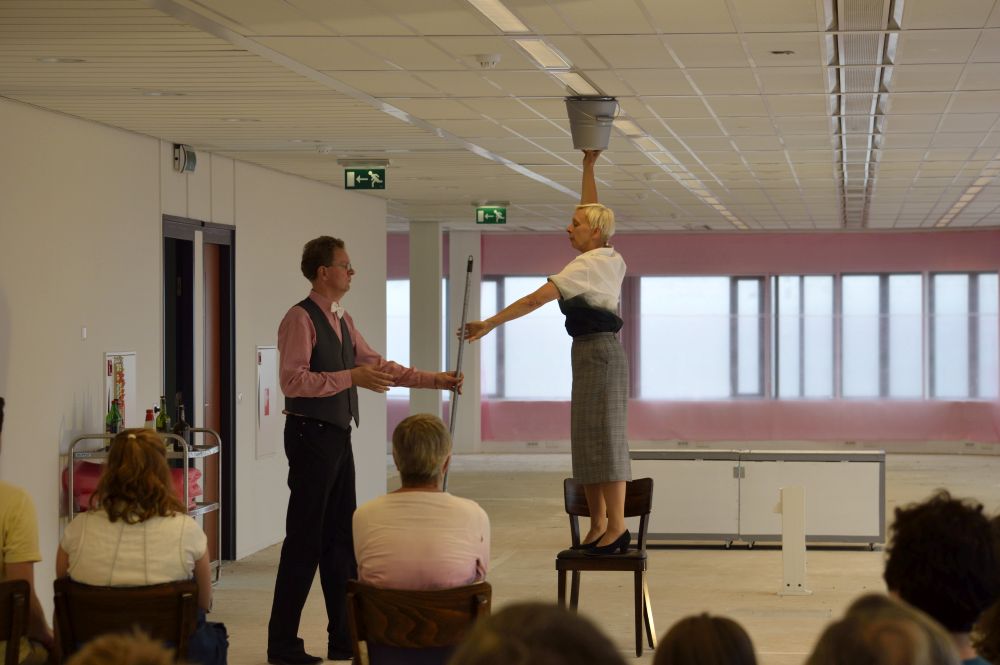 Impressie 18 voorstelling De Laatste Avond  & Gif  & Noorderzon 