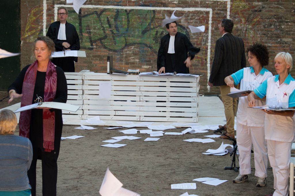 Impressie 1 van voorstelling: Lucy - een monsterproces